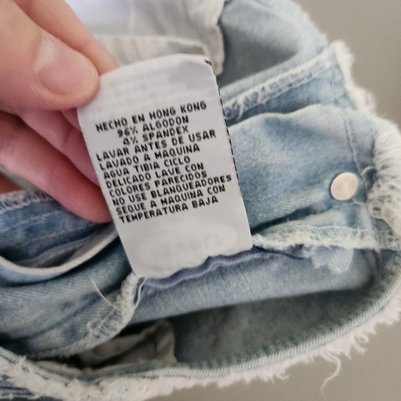 Revolt Capris Cropped Jeans, sz 15/16 - Picture 11 of 11